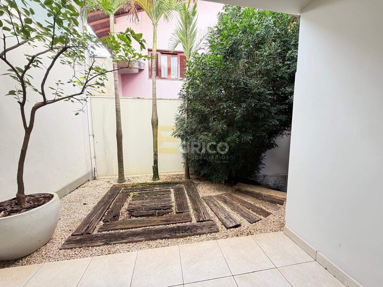 Casa em condomínio à venda no Condomínio Bosque de Grevílea em Vinhedo/SP: 