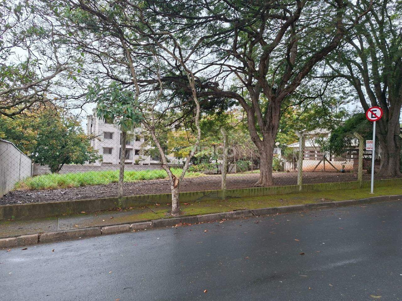 Terreno à venda no Centro em Vinhedo/SP: 