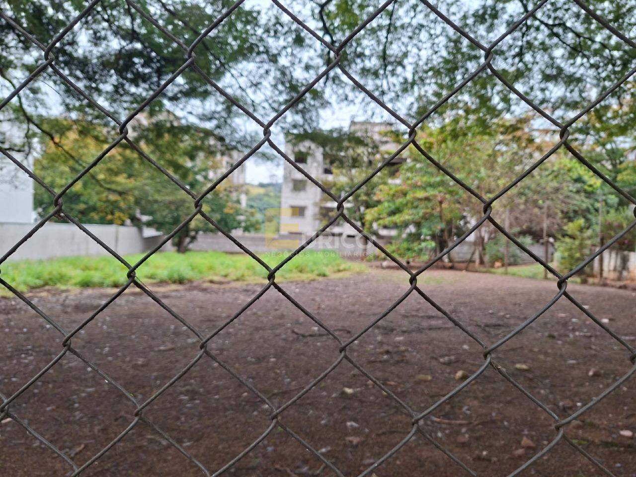 Terreno à venda no Centro em Vinhedo/SP: