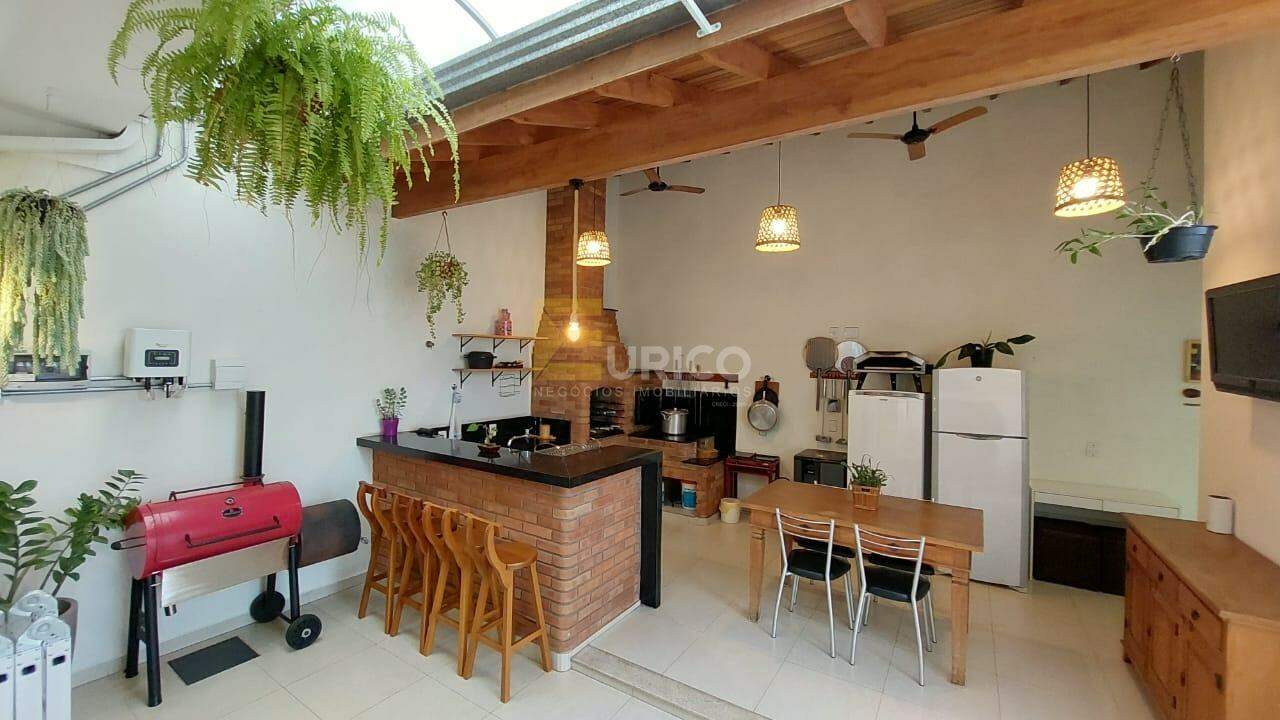 Casa à venda no Pinheirinho em Vinhedo/SP: