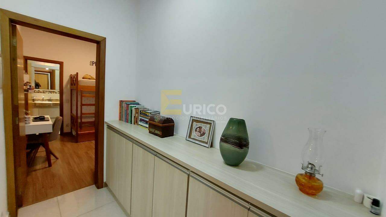 Casa à venda no Pinheirinho em Vinhedo/SP: