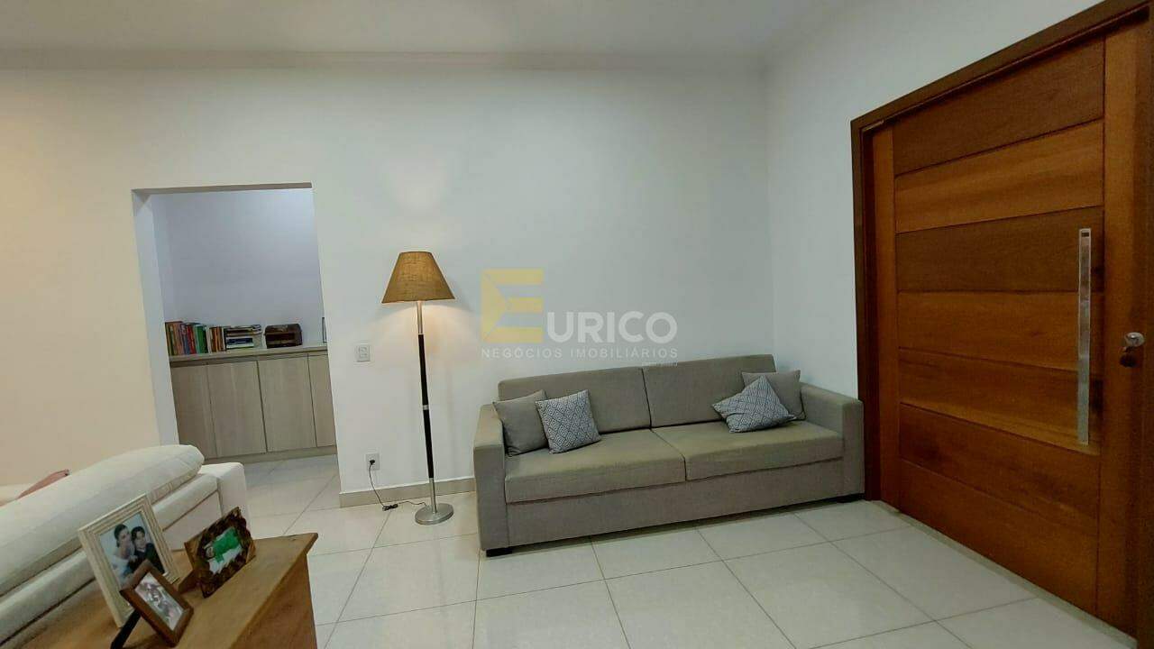 Casa à venda no Pinheirinho em Vinhedo/SP: