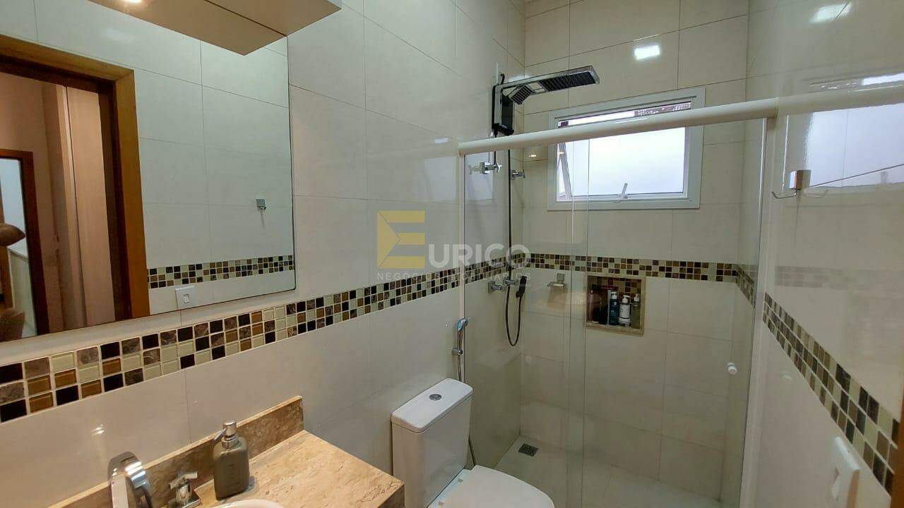 Casa à venda no Pinheirinho em Vinhedo/SP: