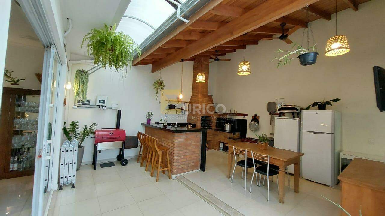 Casa à venda no Pinheirinho em Vinhedo/SP: