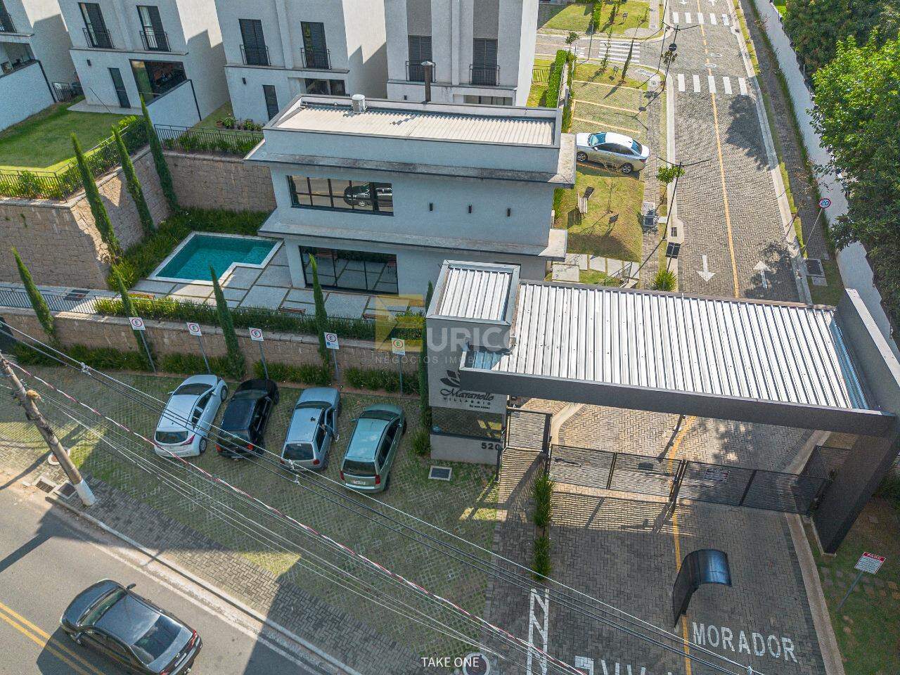 Casa em condomínio à venda no Condomínio Villaggio Maranello em Vinhedo/SP: 