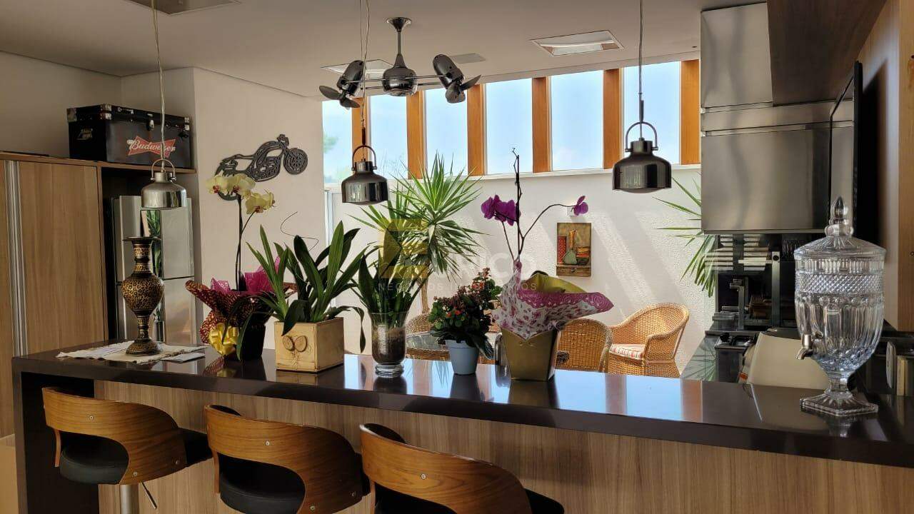 Casa em condomínio à venda no Condomínio Zurich Dorf em Valinhos/SP: