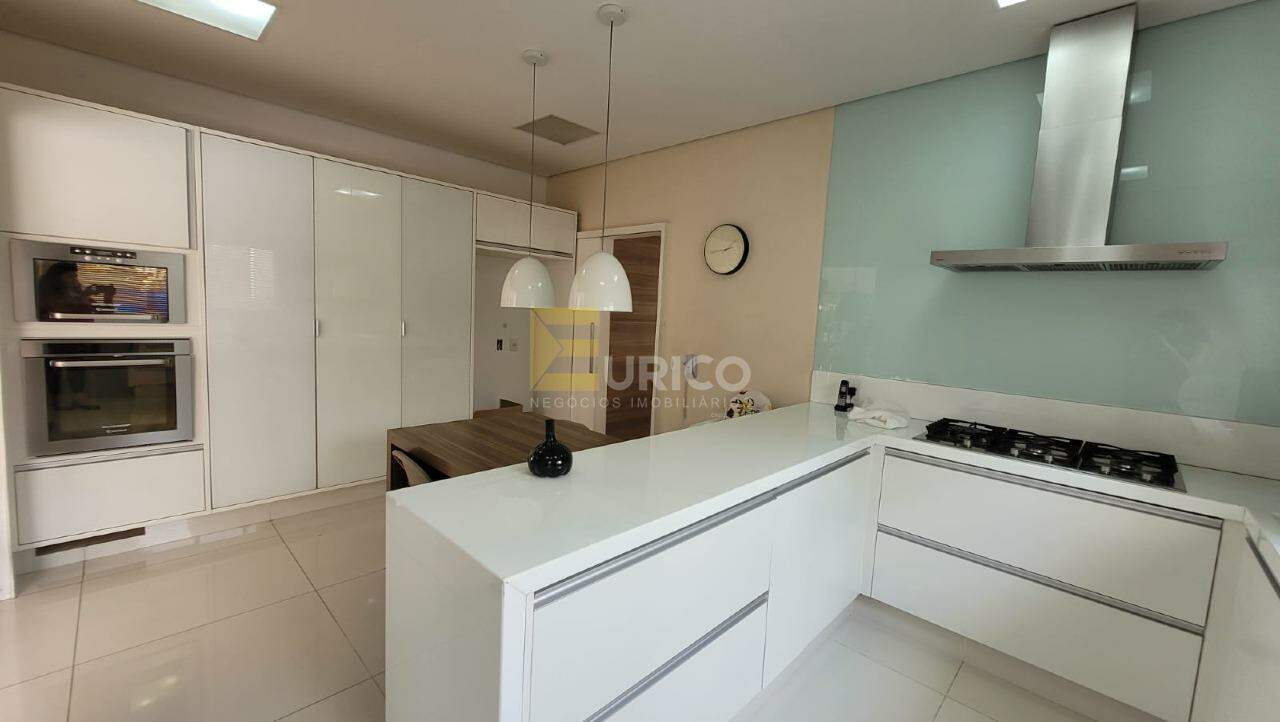 Casa em condomínio à venda no Condomínio Zurich Dorf em Valinhos/SP: