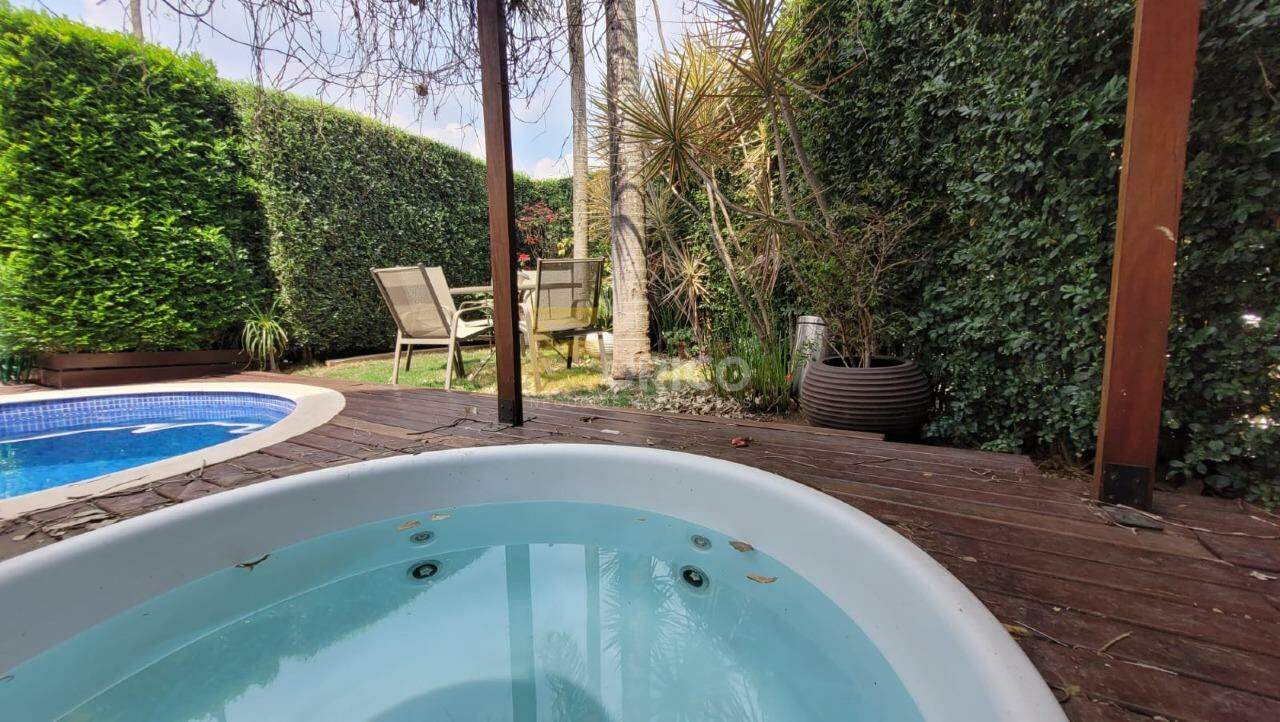 Casa em condomínio à venda no Condomínio Zurich Dorf em Valinhos/SP: