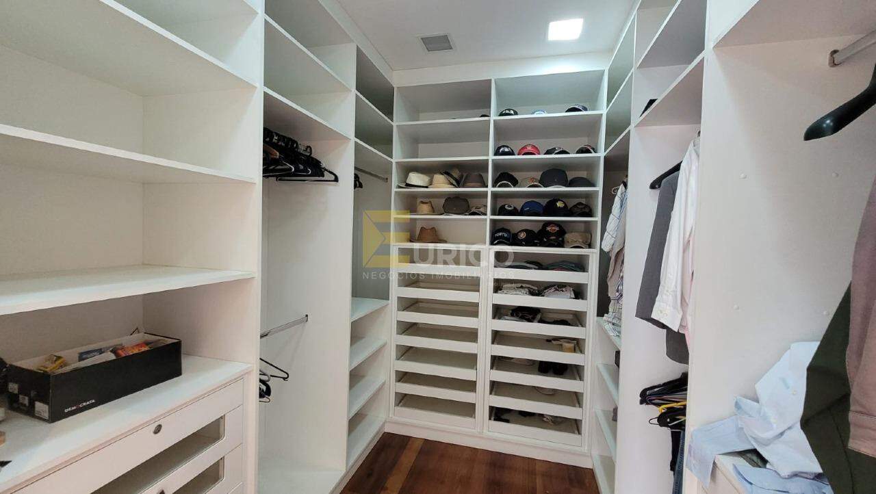 Casa em condomínio à venda no Condomínio Zurich Dorf em Valinhos/SP: