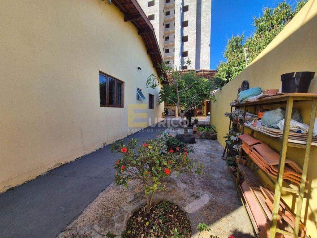Casa à venda no VILA GENOVEVA em Valinhos/SP: 