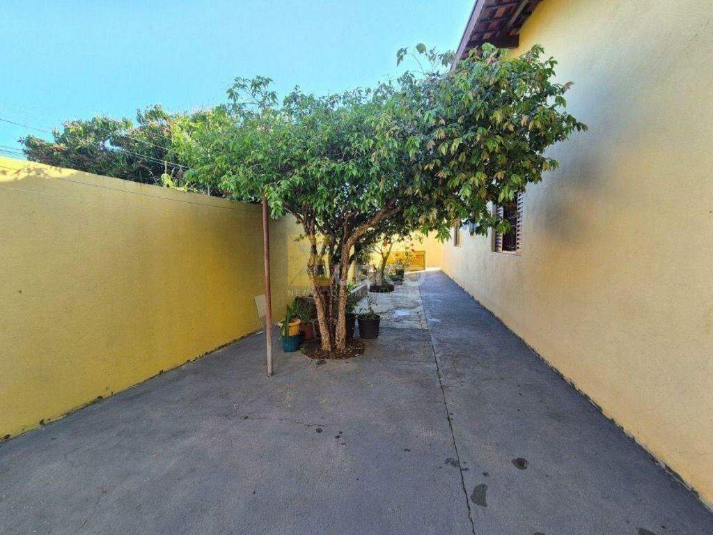 Casa à venda no VILA GENOVEVA em Valinhos/SP: 