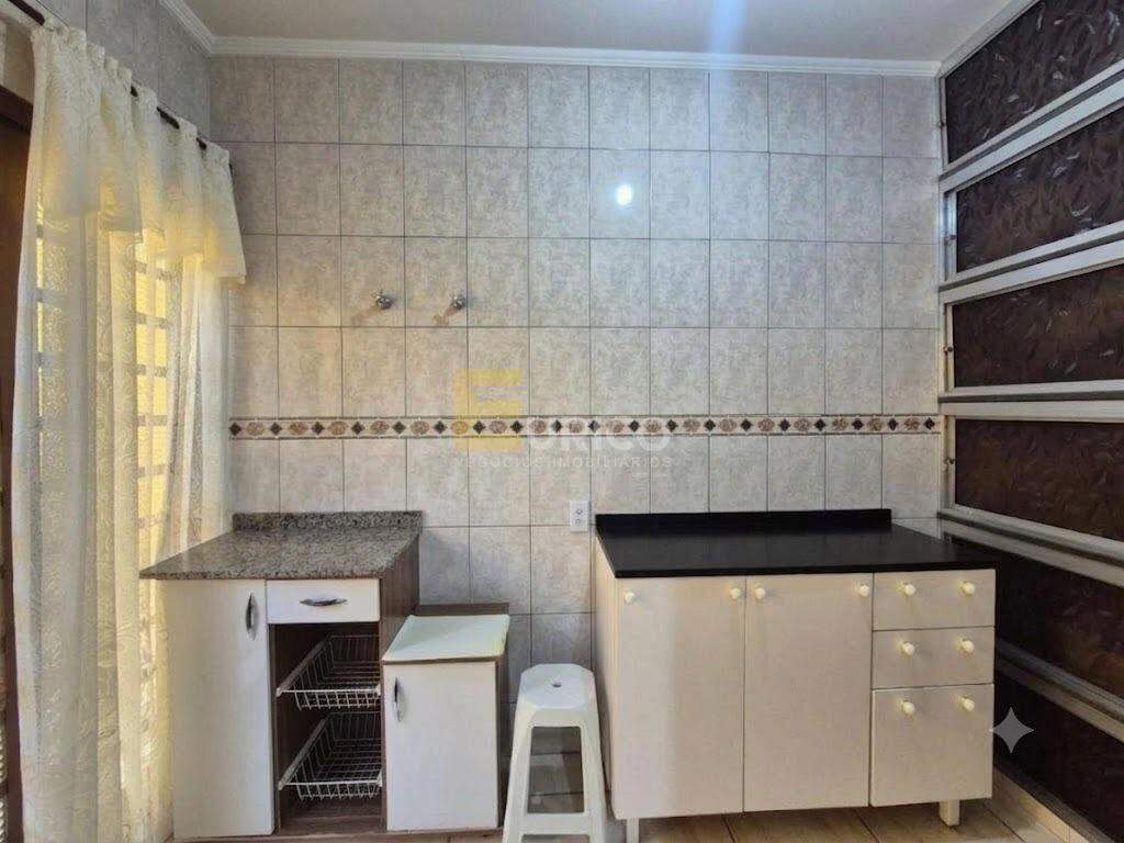 Casa à venda no VILA GENOVEVA em Valinhos/SP: 