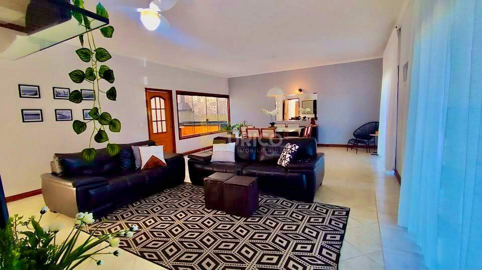 Casa à venda no Parque Florence em Valinhos/SP: 
