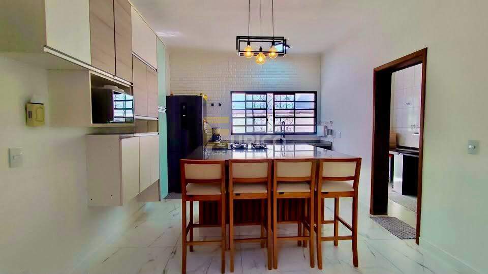 Casa à venda no Parque Florence em Valinhos/SP: 