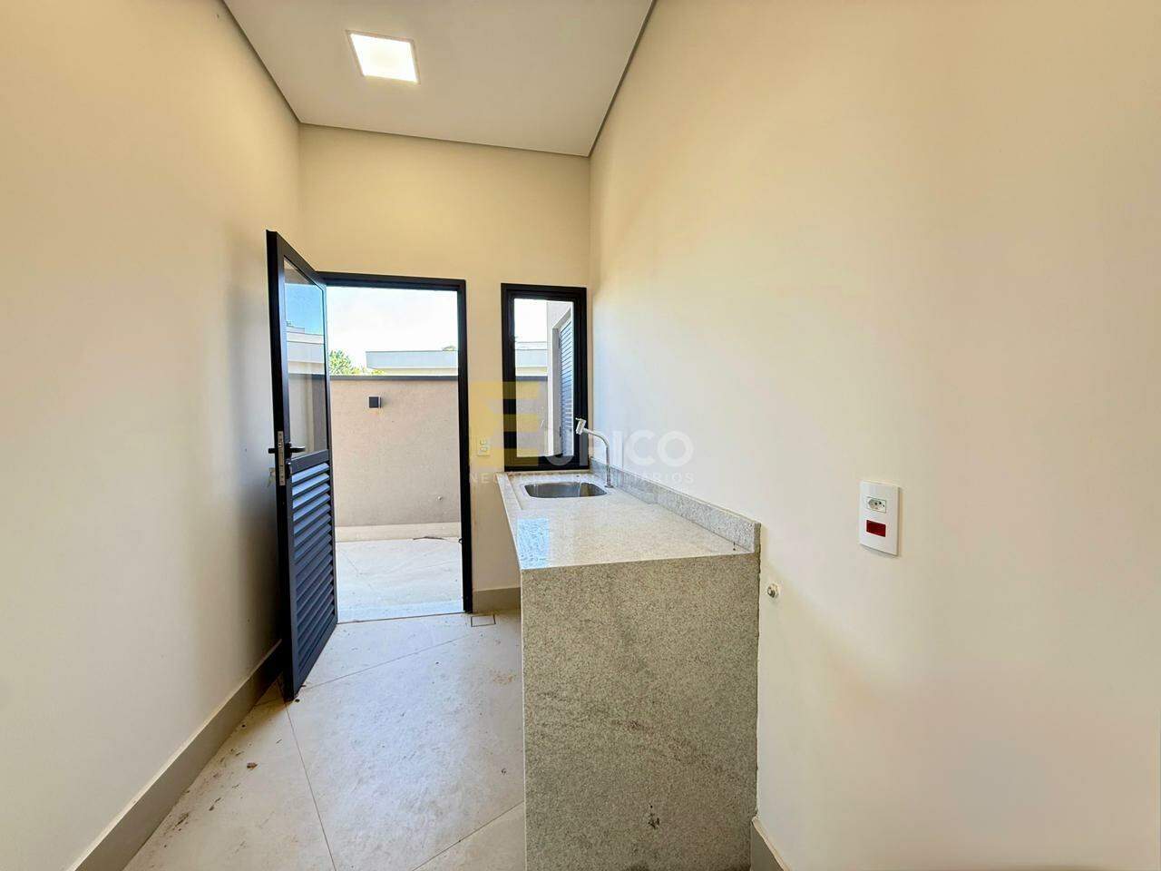 Casa em condomínio à venda no Condomínio Reserva do Itamaracá em Valinhos/SP: 