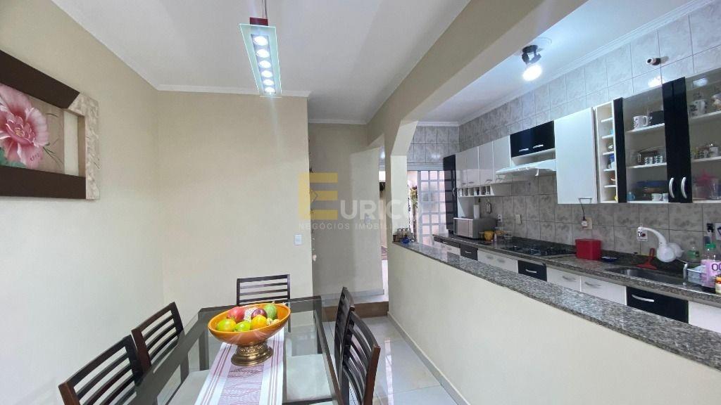 Casa à venda no SAMAMBAIA em Mairiporã/SP: