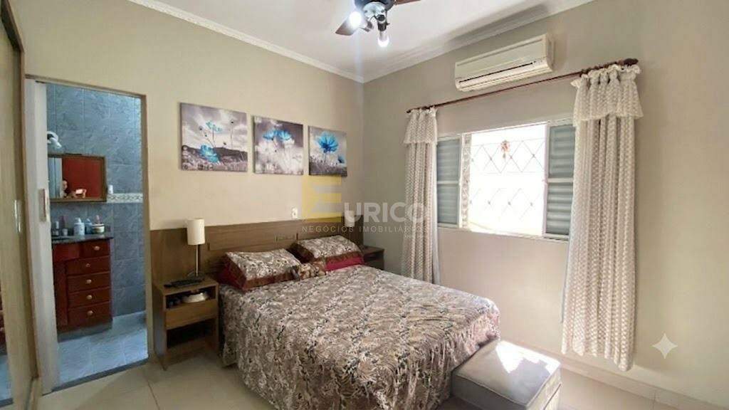 Casa à venda no SAMAMBAIA em Mairiporã/SP: