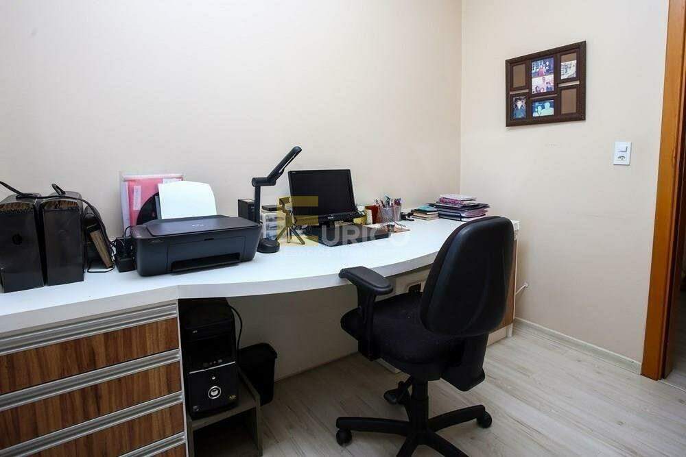 Casa em condomínio à venda no Condomínio Vivenda das Cerejeiras em Valinhos/SP: