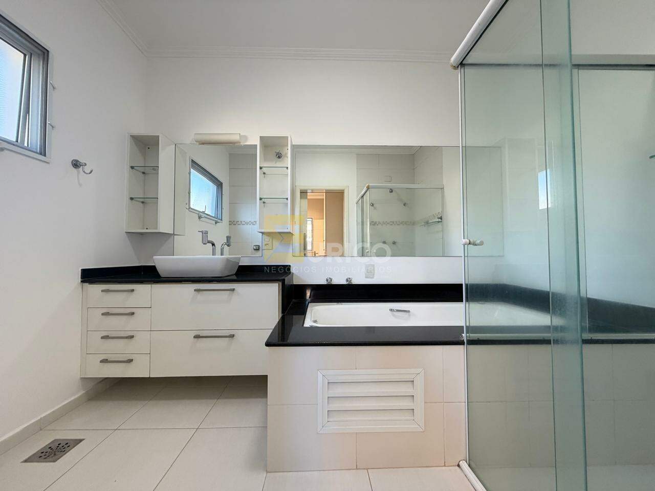 Casa em condomínio para aluguel no Condomínio Residencial Vila Brasiliana em Valinhos/SP: