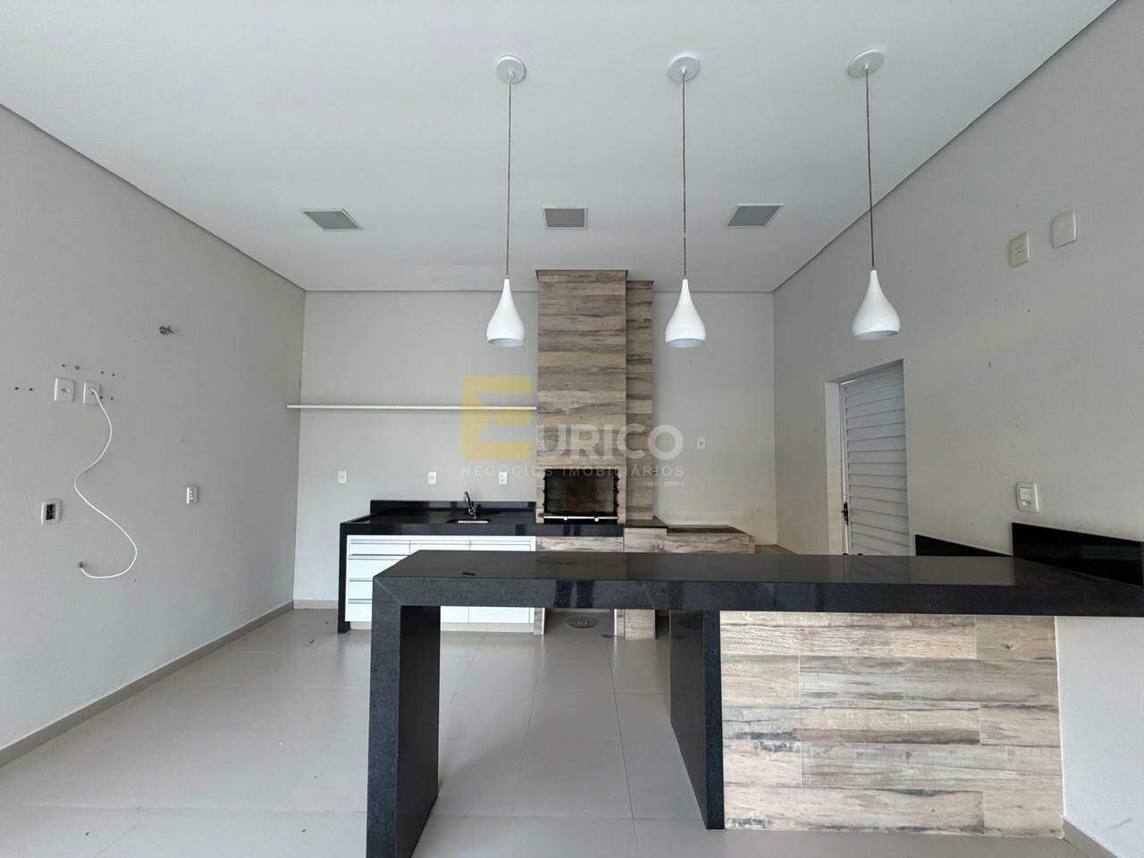 Casa em condomínio para aluguel no Condomínio Residencial Vila Brasiliana em Valinhos/SP: