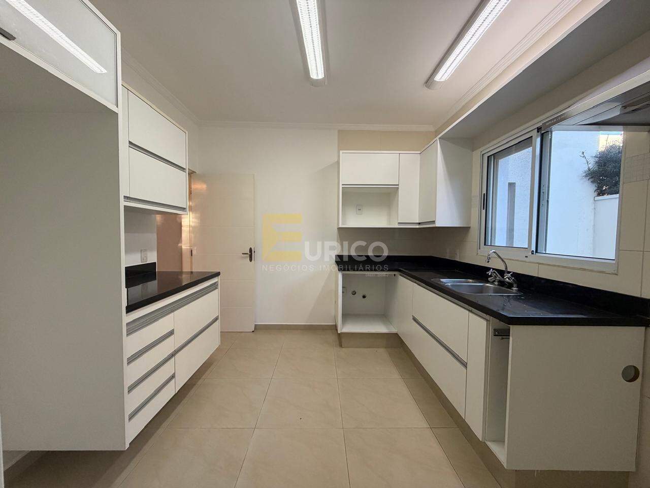 Casa em condomínio para aluguel no Condomínio Residencial Vila Brasiliana em Valinhos/SP: