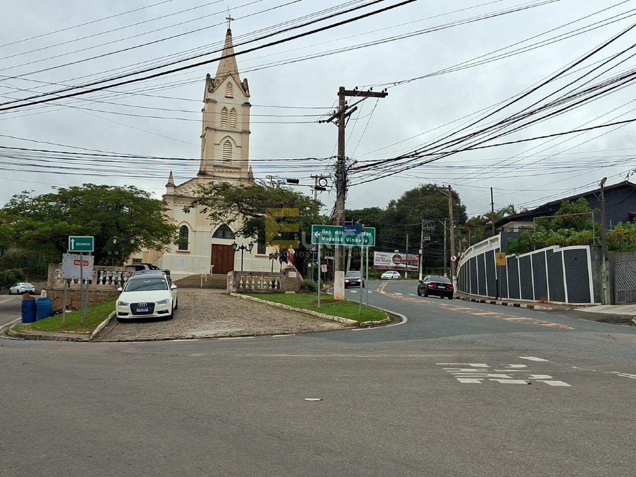 Apartamento à venda no Parque das Videiras em Louveira/SP: