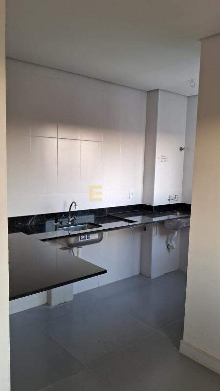 Apartamento à venda no Condomínio Poeme Residence em Valinhos/SP: 