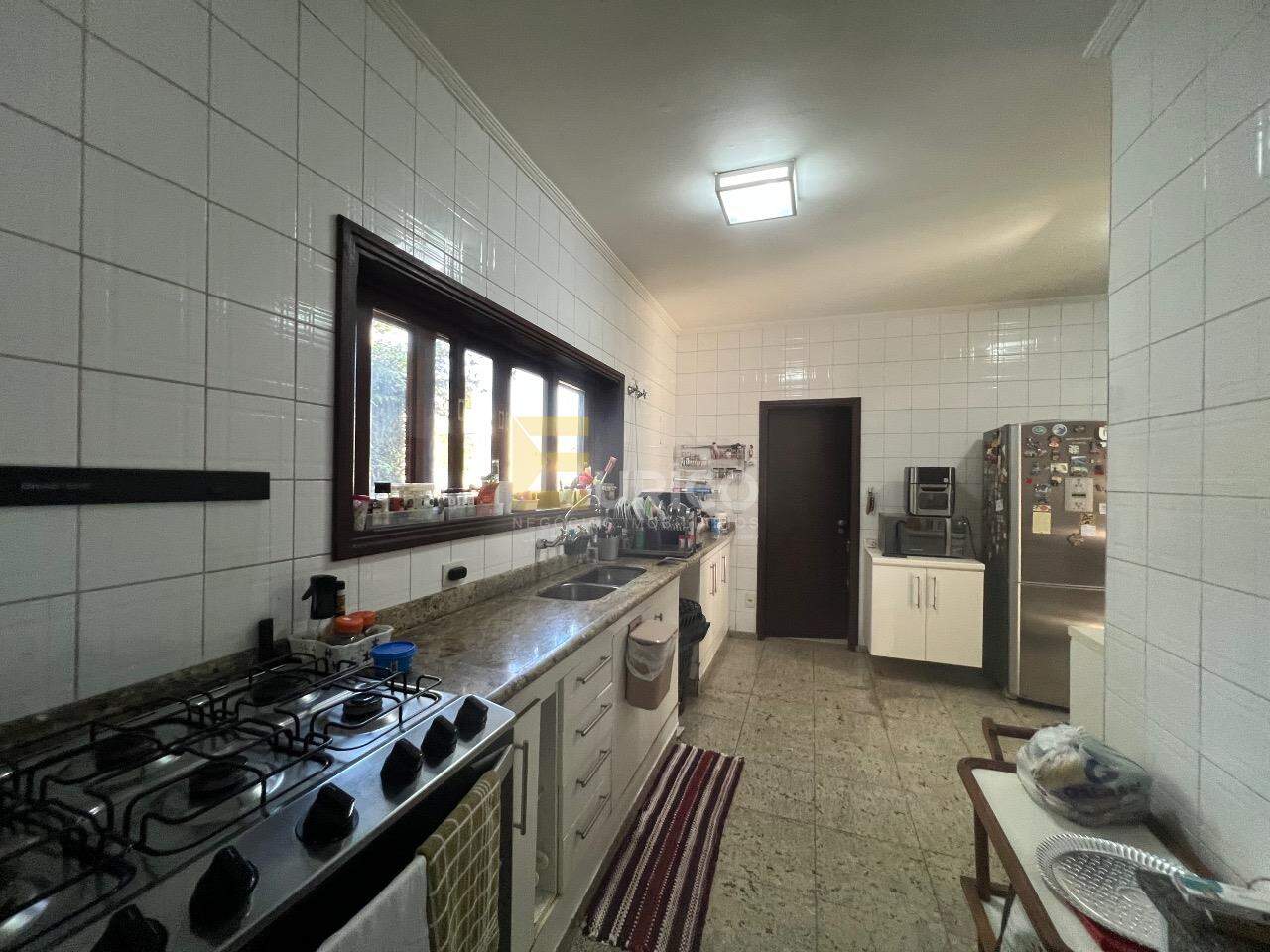 Casa em condomínio à venda no Condomínio Vale do Itamaracá em Valinhos/SP: 