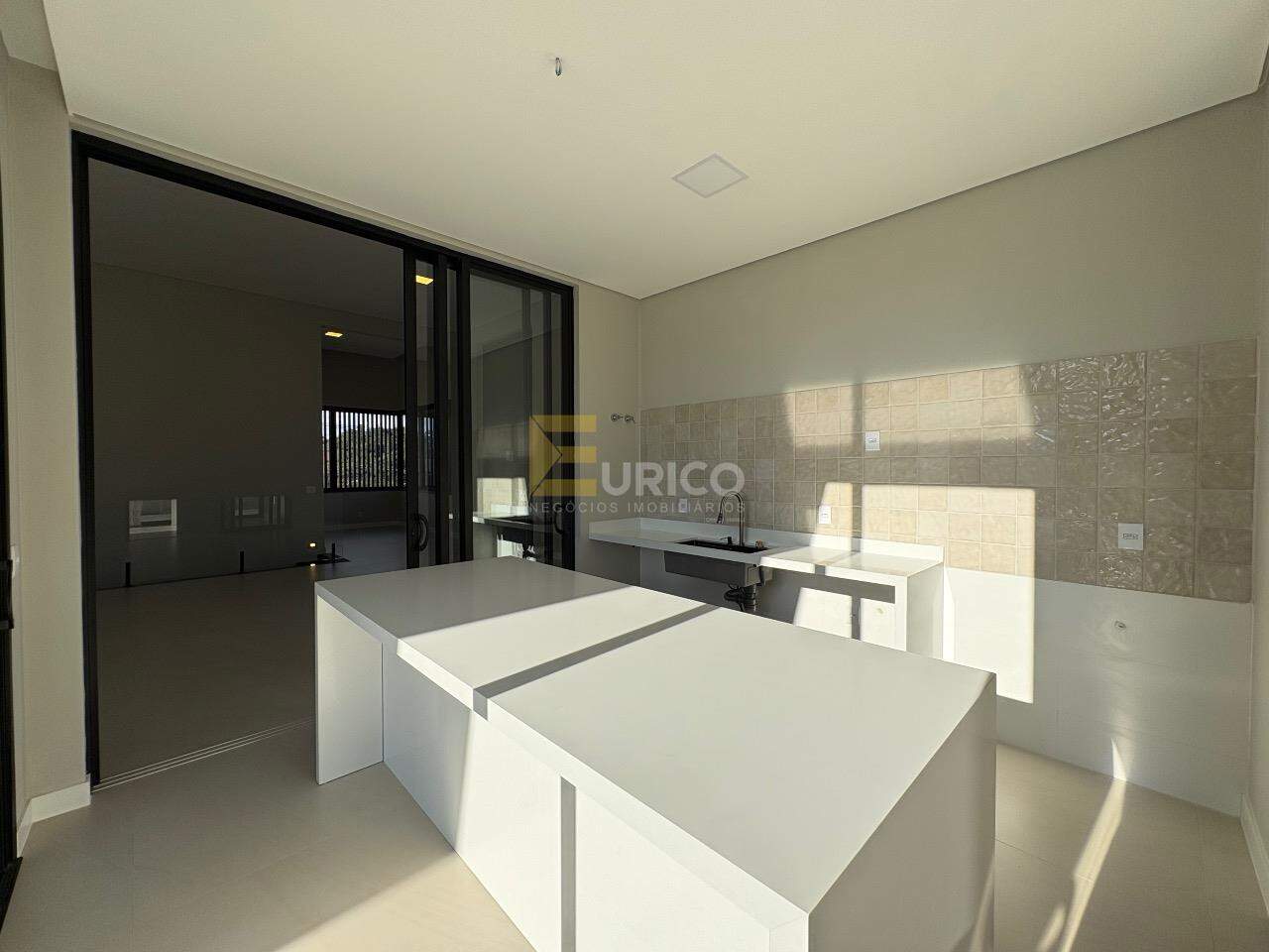 Casa em condomínio à venda no Condomínio Santa Isabel em Louveira/SP: