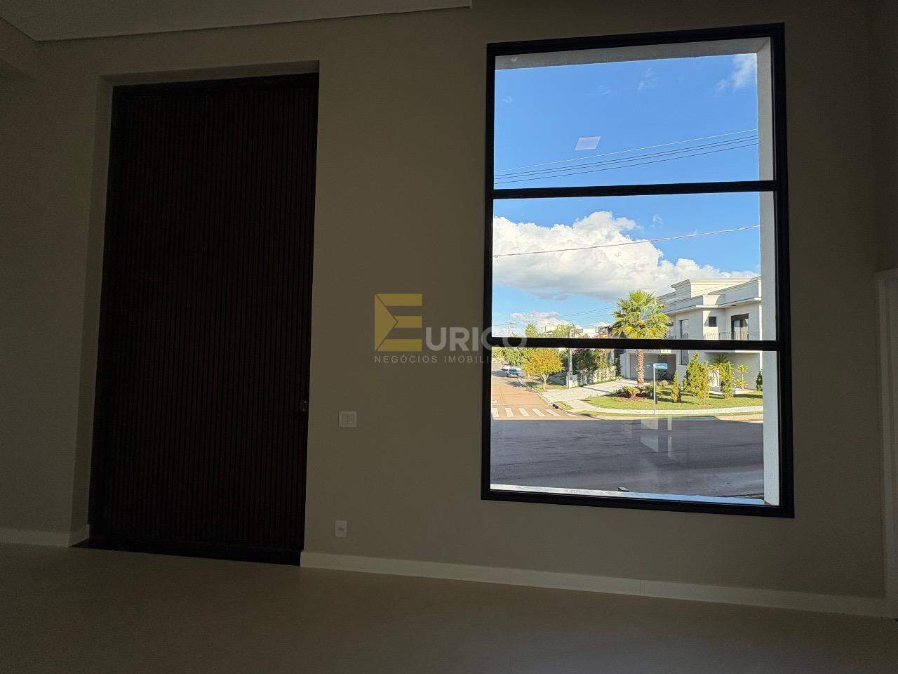 Casa em condomínio à venda no Condomínio Santa Isabel em Louveira/SP: