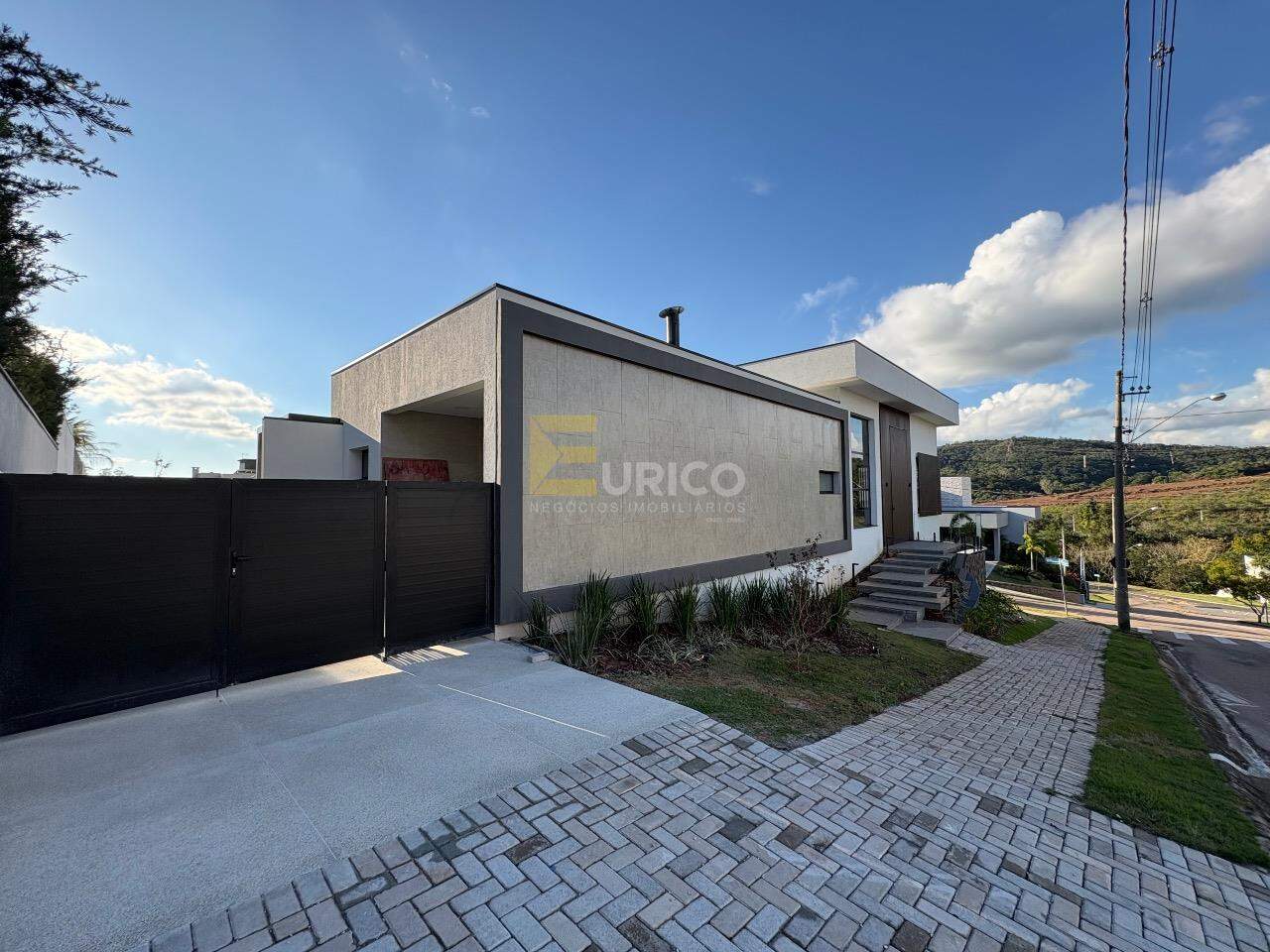 Casa em condomínio à venda no Condomínio Santa Isabel em Louveira/SP: