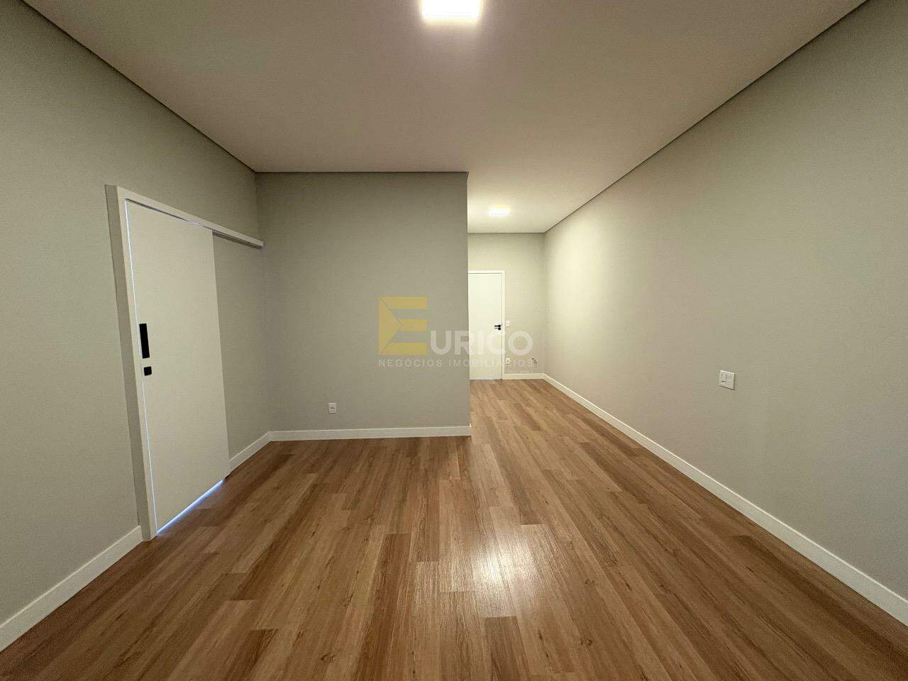 Casa em condomínio à venda no Condomínio Santa Isabel em Louveira/SP: