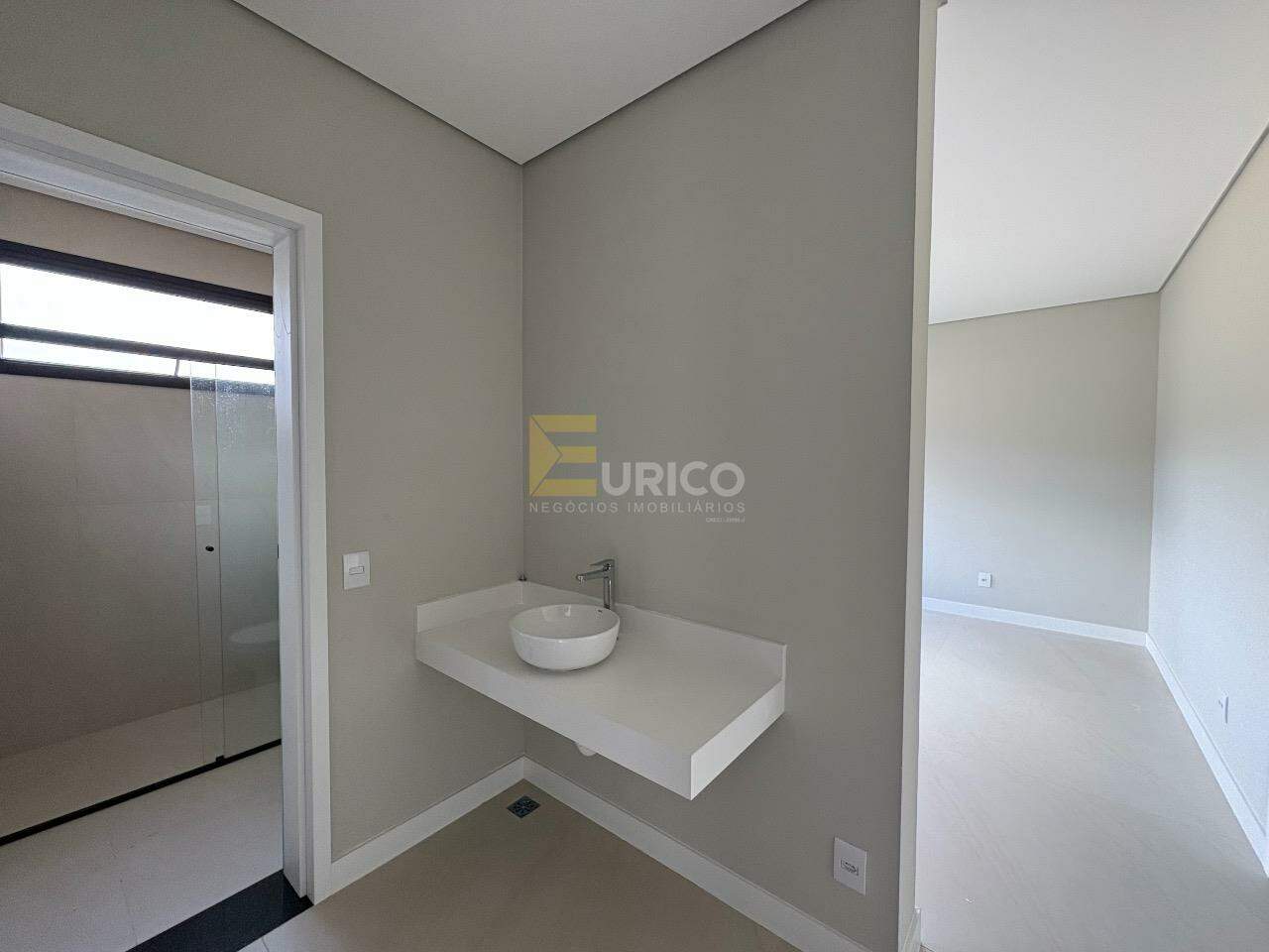 Casa em condomínio à venda no Condomínio Santa Isabel em Louveira/SP: