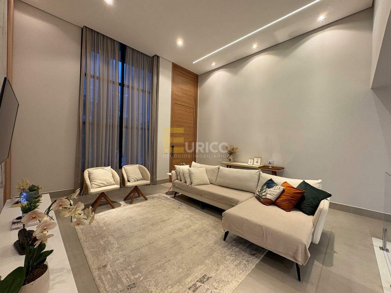 Casa em condomínio à venda no Condomínio Santa Isabel em Louveira/SP: 