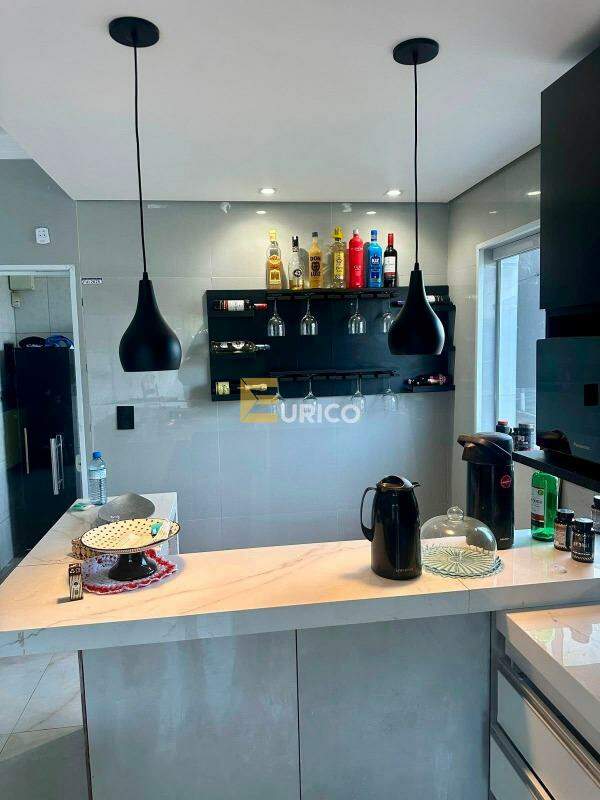 Casa em condomínio à venda no Jardim Novo Horizonte em Sorocaba/SP: