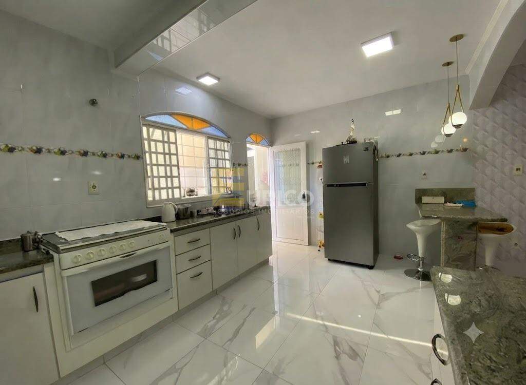 Casa à venda no JARDIM ALTO DA COLINA em Valinhos/SP: 