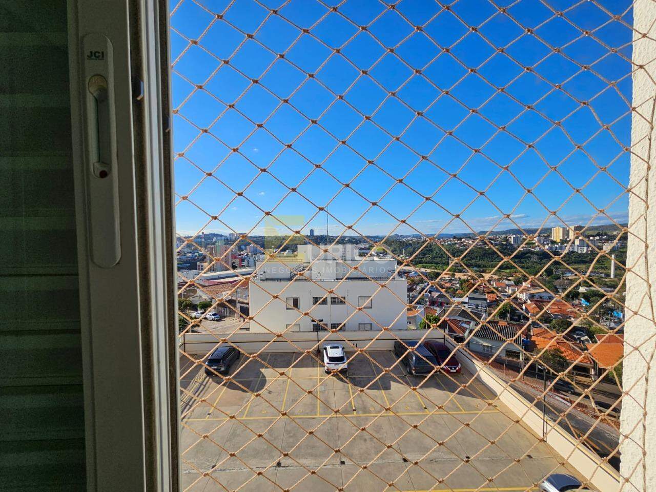 Apartamento para aluguel no Condomínio Edifício Residencial Infinito em Valinhos/SP: 