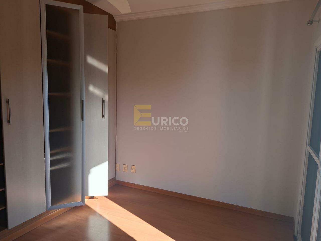 Casa em condomínio à venda no Condomínio Vista Alegre - Sede em Vinhedo/SP: 