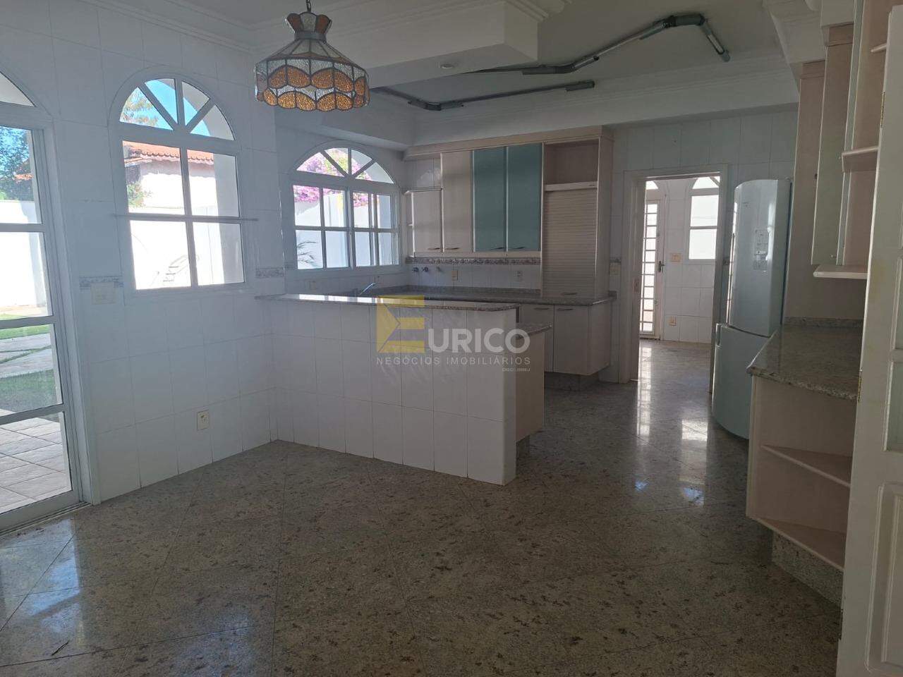 Casa em condomínio à venda no Condomínio Vista Alegre - Sede em Vinhedo/SP: 