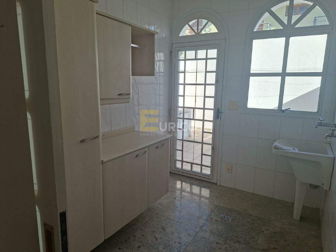 Casa em condomínio à venda no Condomínio Vista Alegre - Sede em Vinhedo/SP: 