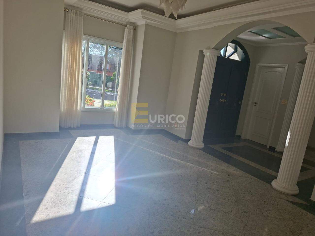 Casa em condomínio à venda no Condomínio Vista Alegre - Sede em Vinhedo/SP: 