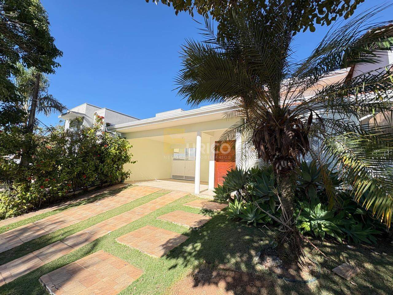 Casa em condomínio à venda no Bosque em Vinhedo/SP: 