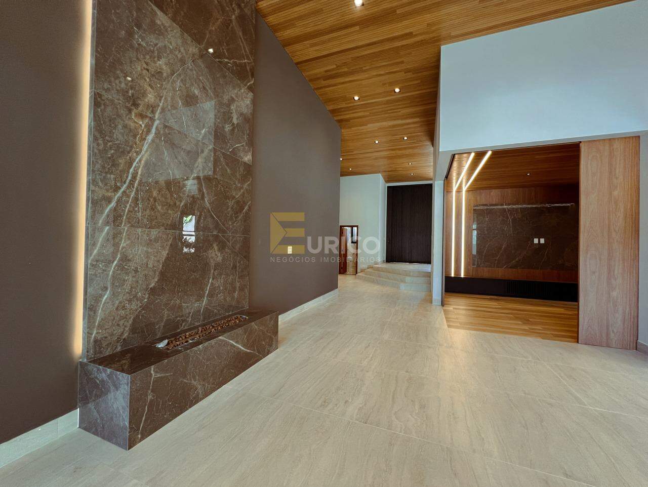 Casa em condomínio para aluguel no Condomínio Residencial Villa D’Oro em Vinhedo/SP: 
