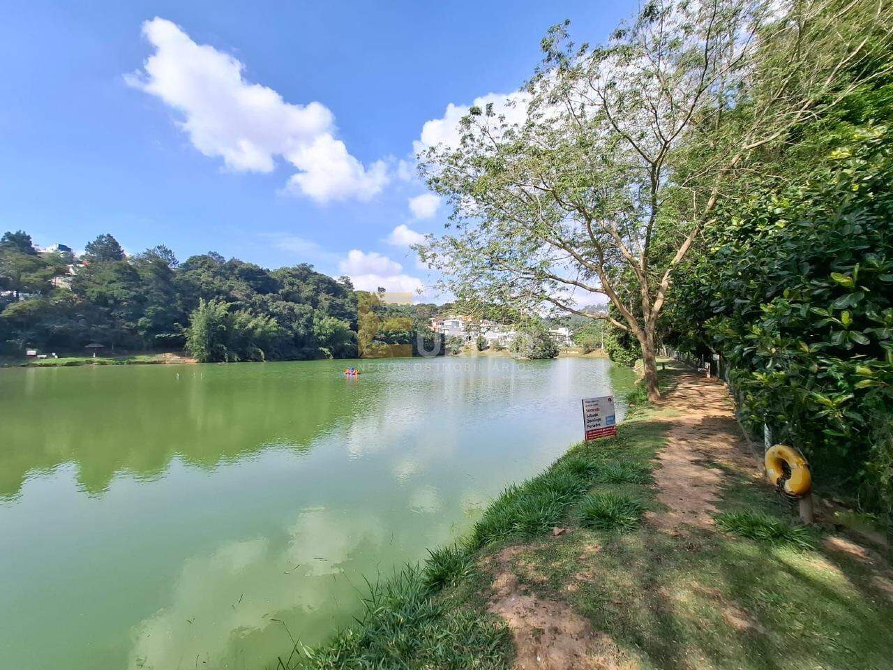 Casa em condomínio à venda no Residencial Laguna em VÁRZEA PAULISTA/SP: 