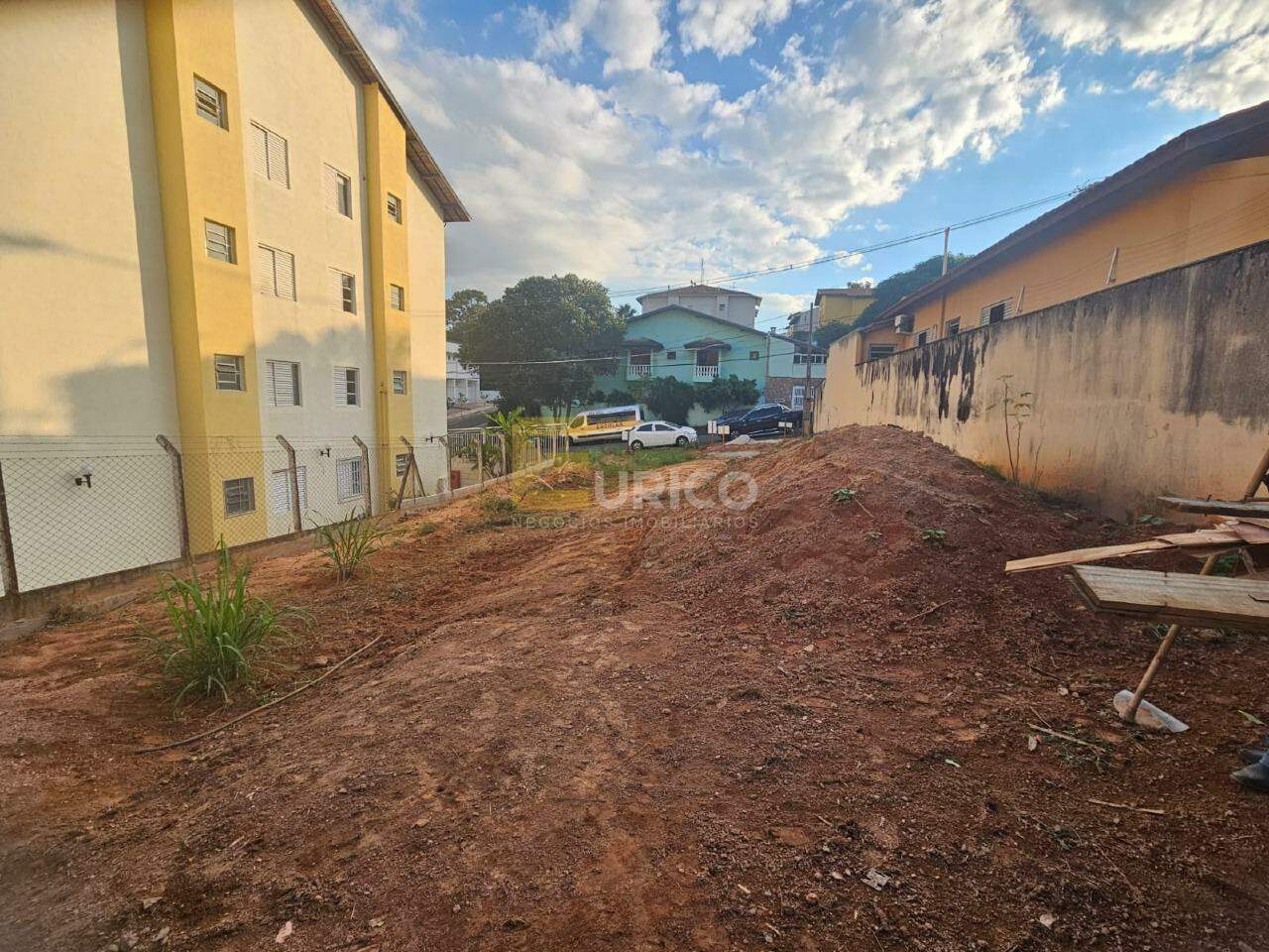Terreno à venda no Jardim Pacaembu em Valinhos/SP: 