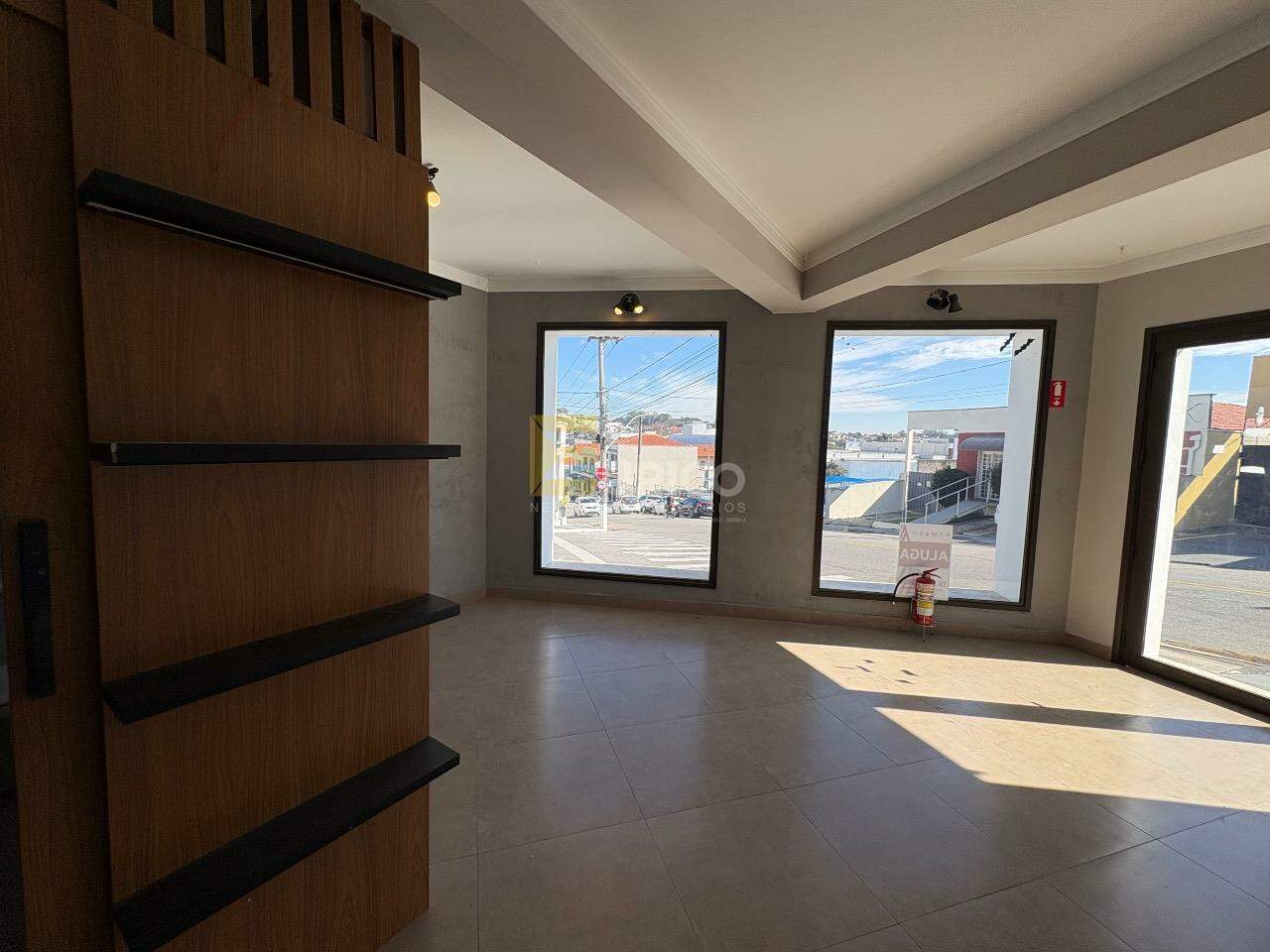 Sala para aluguel no Centro em Vinhedo/SP: 