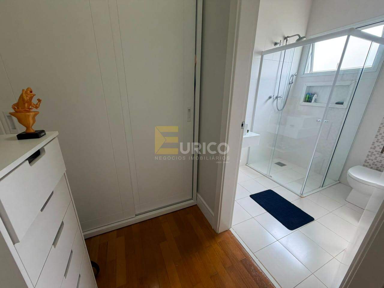 Casa em condomínio para aluguel no Condomínio Portal do Lago em Valinhos/SP: 