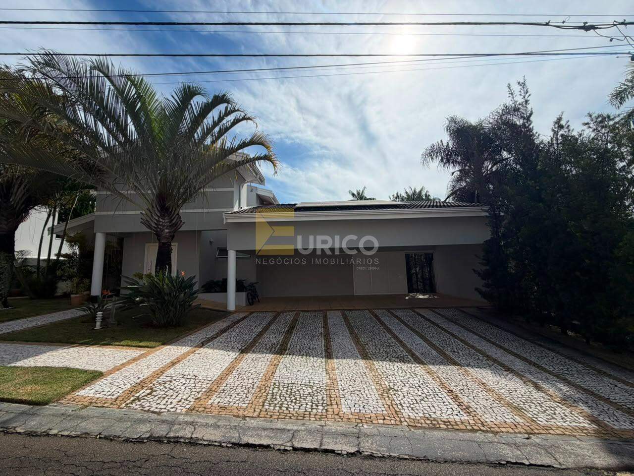 Casa em condomínio para aluguel no Condomínio Portal do Lago em Valinhos/SP: 