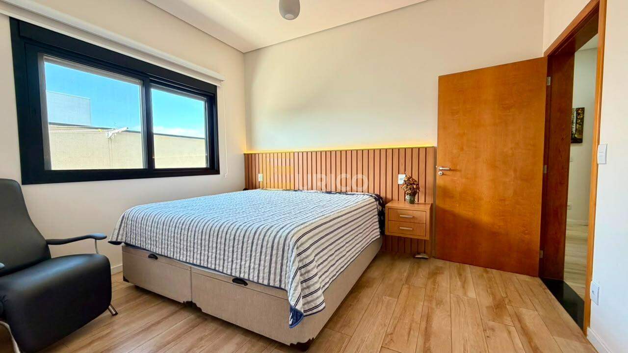 Casa em condomínio à venda no Condomínio Residencial Athenas em Valinhos/SP: 