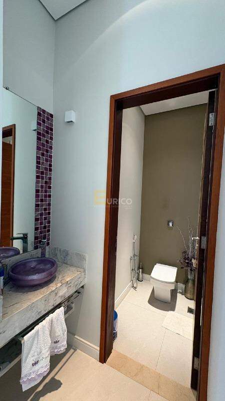 Casa em condomínio à venda no Vista Alegre em Vinhedo/SP: LAVABO